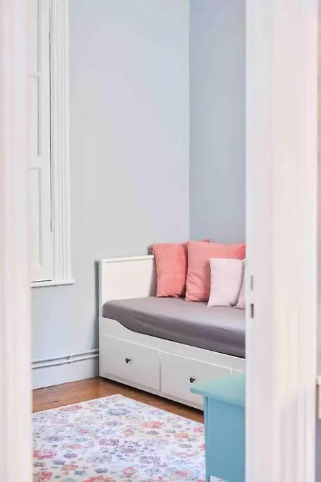 Apartment Modern&Old Style Flat In The Center Of Cihangir Istanbul Turkey